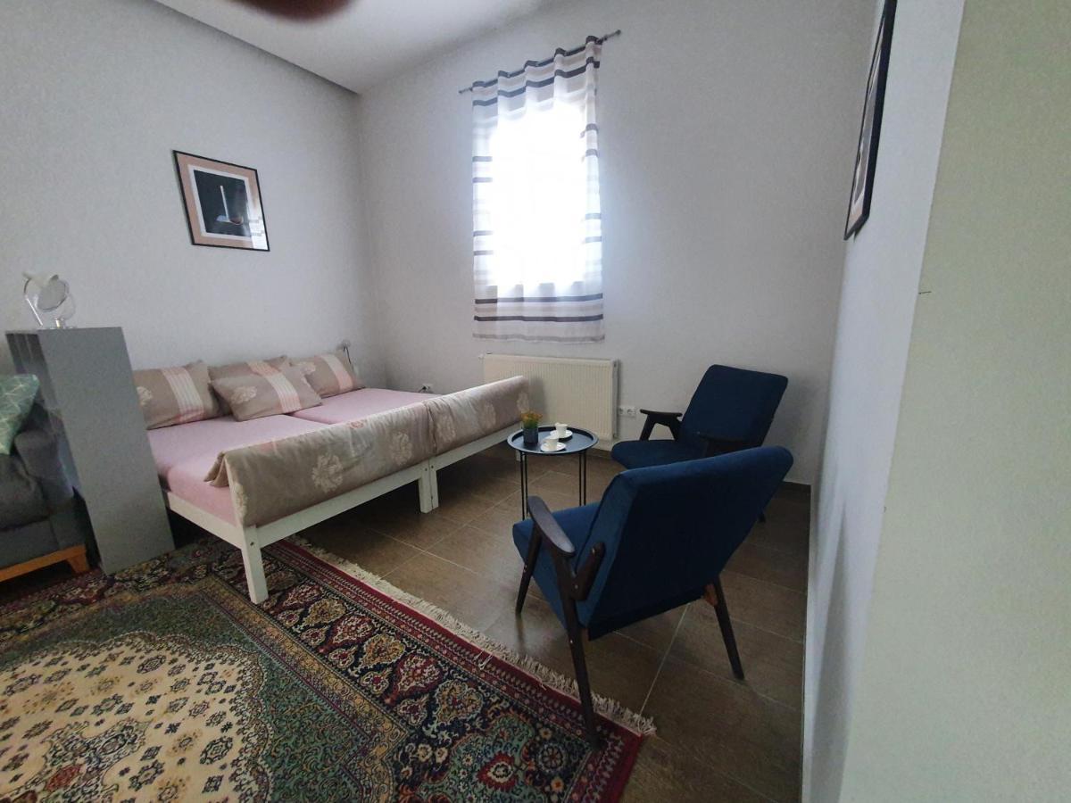 OLD TOWN Sarajevo center apartment 2+2 Exterior foto